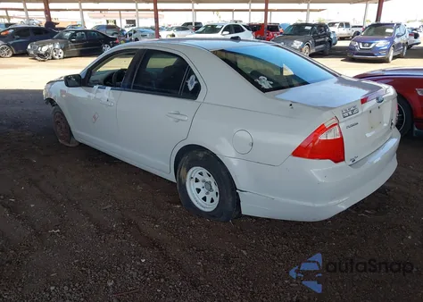 2012 Ford Fusion S из США, поврежденный, VIN 3FAHP0GA7CR187177